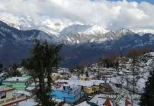 Munsyari: आधा संसार, एक मुनस्यार