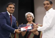 एक DM जो डॉक्टर भी है… saurabh IAS Office